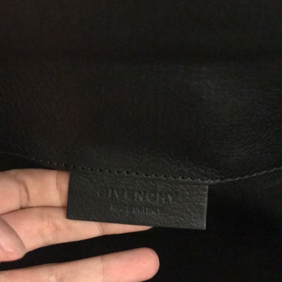 Givency Antigona-md Envelop Clutch - Picture 4 of 5